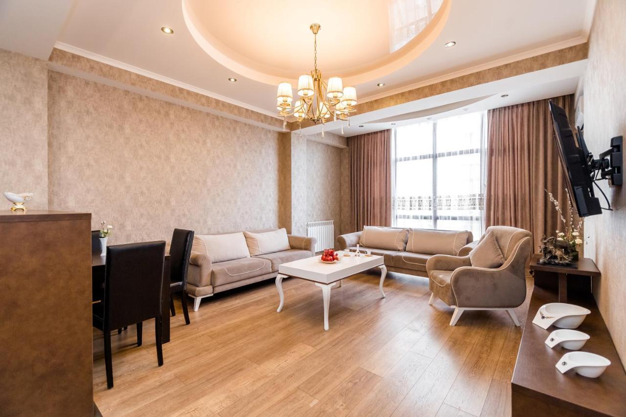 Dat Exx Apartments Tbilisi Exterior photo